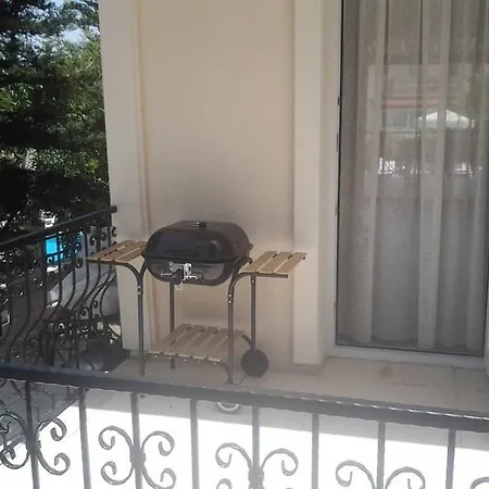 图尔卡兹度假屋 *