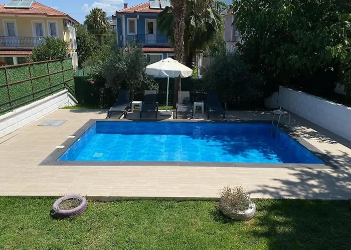 Holiday Turkuaz Vila